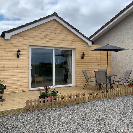 Tomax Garden Cabin Free Parking Inverness Bagian luar foto