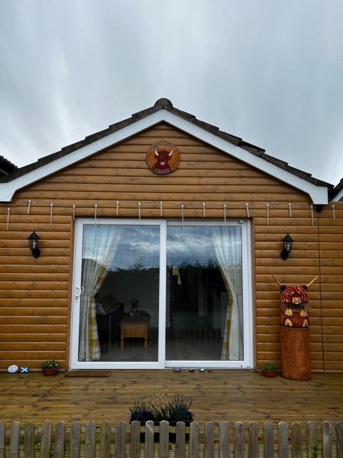 Tomax Garden Cabin Free Parking Inverness Bagian luar foto